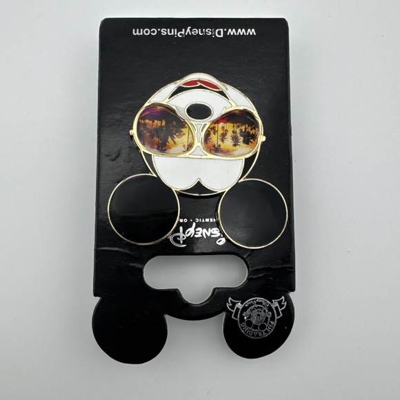 Disney Collection 2014 Mickey Mouse Sunglasses Palm Trees Pin NEW!!! - Picture 3 of 5